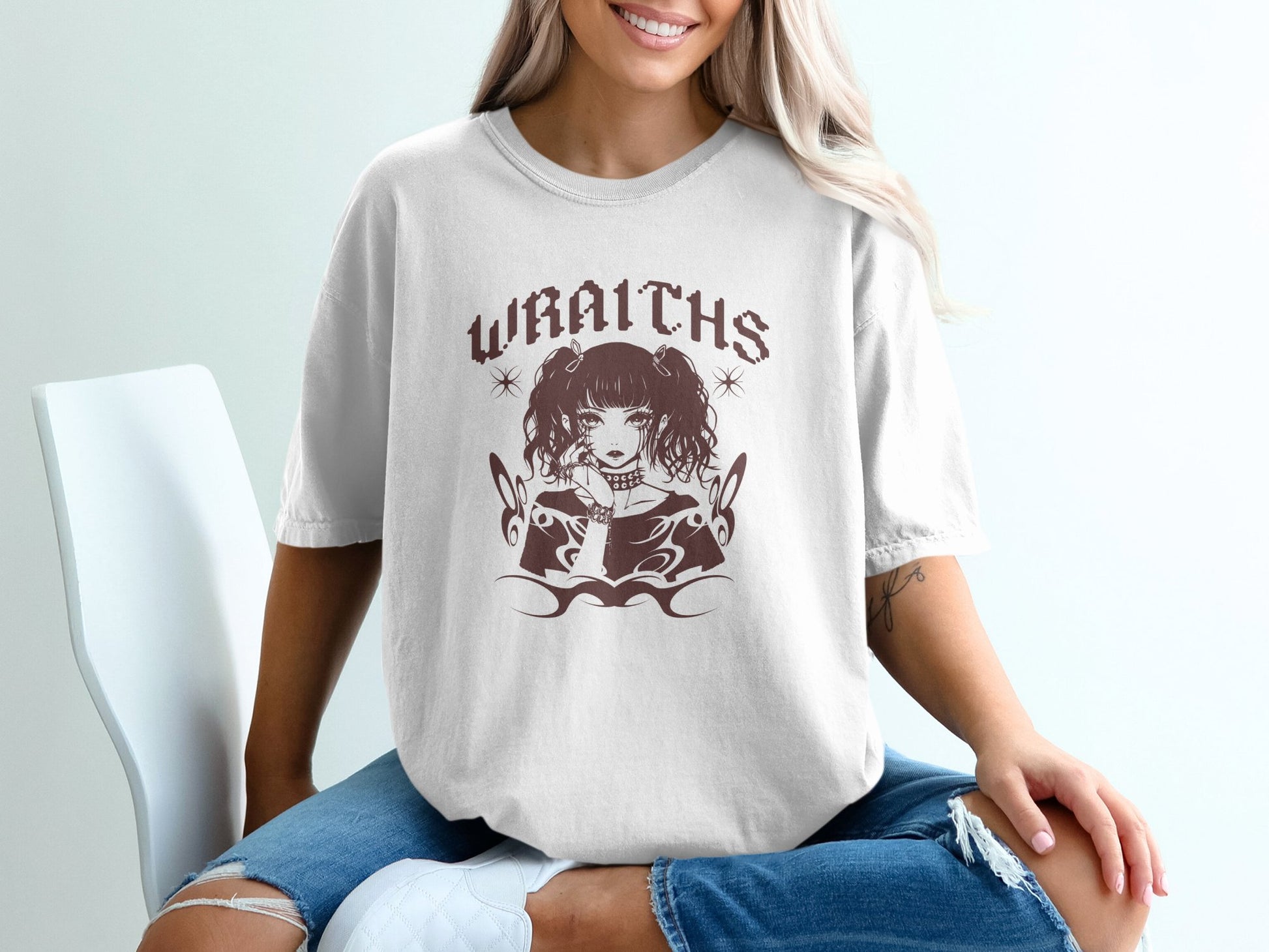 Wraiths Graphic Design Relaxed Fit T Shirt product